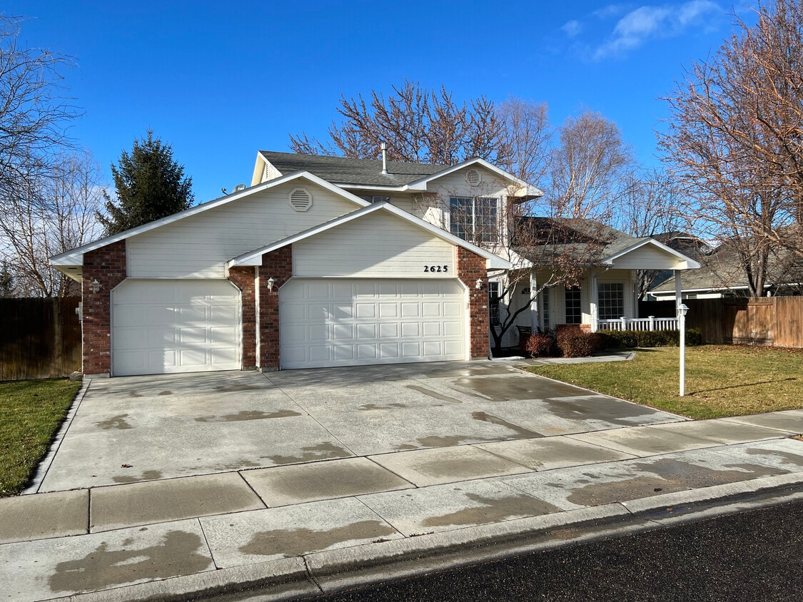 2625 S Basin Creek Ave, Meridian, ID 83642 House Rental in Meridian