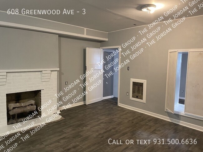 Foto del edificio - 608 Greenwood Ave