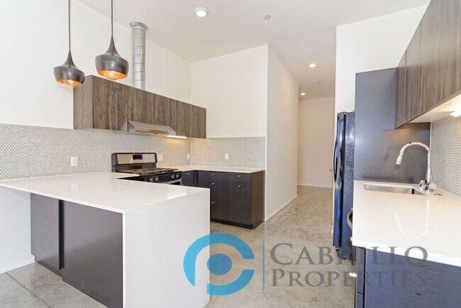 Foto del edificio - 2870 Fourth Ave