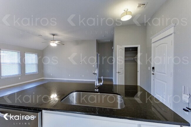 Foto del edificio - 713 S Patterson Dr