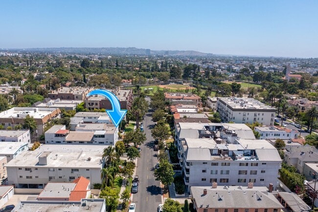 Foto del interior - Gale Drive Luxury Investments Group LLC