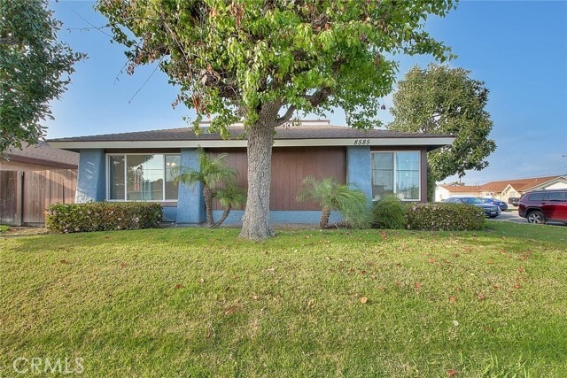 Building Photo - 8585 Lampson Ave