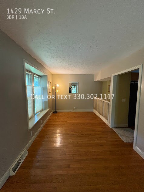 Foto del edificio - 1429 Marcy St