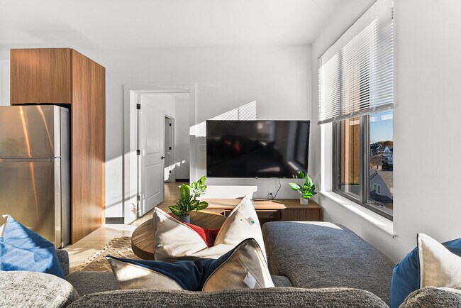 Foto del edificio - 600 Broadway-ID1240317P