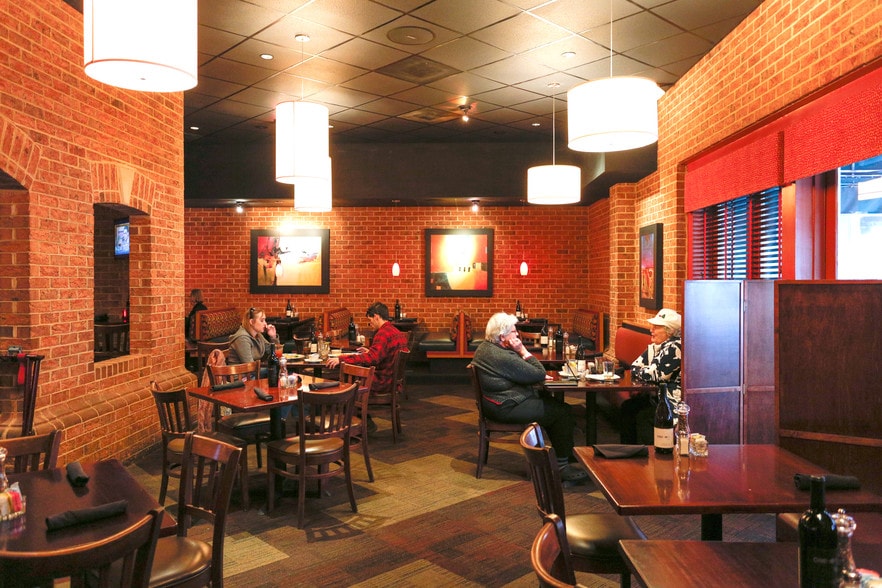 Picture of Lansdowne Charlotte
