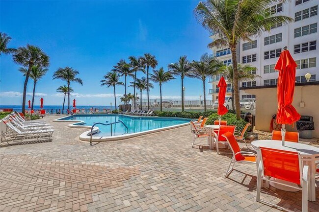 Building Photo - 3800 Galt Ocean Dr