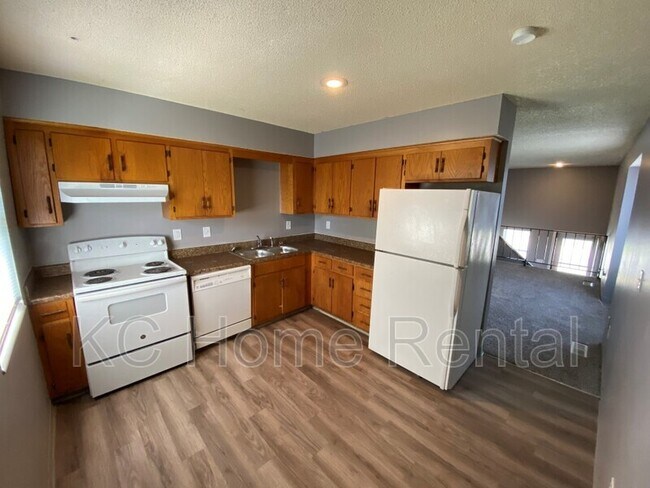 Foto del edificio - 1525 Jackson Ave