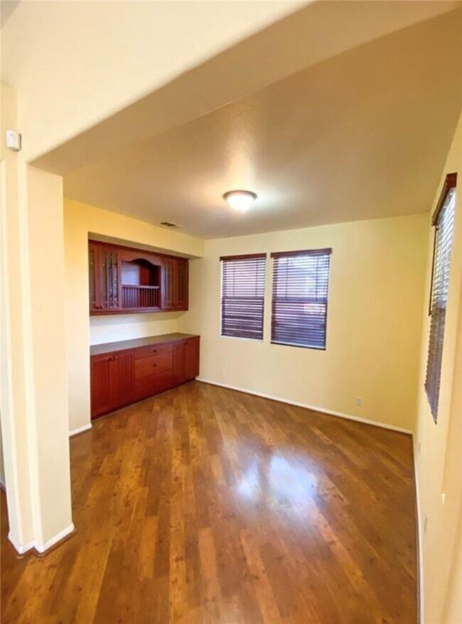 Foto del edificio - 5371 Orange Grove Ave