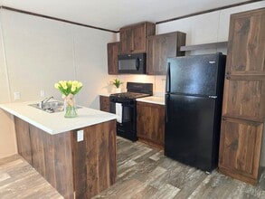 Building Photo - 2121 Panhandle Rd