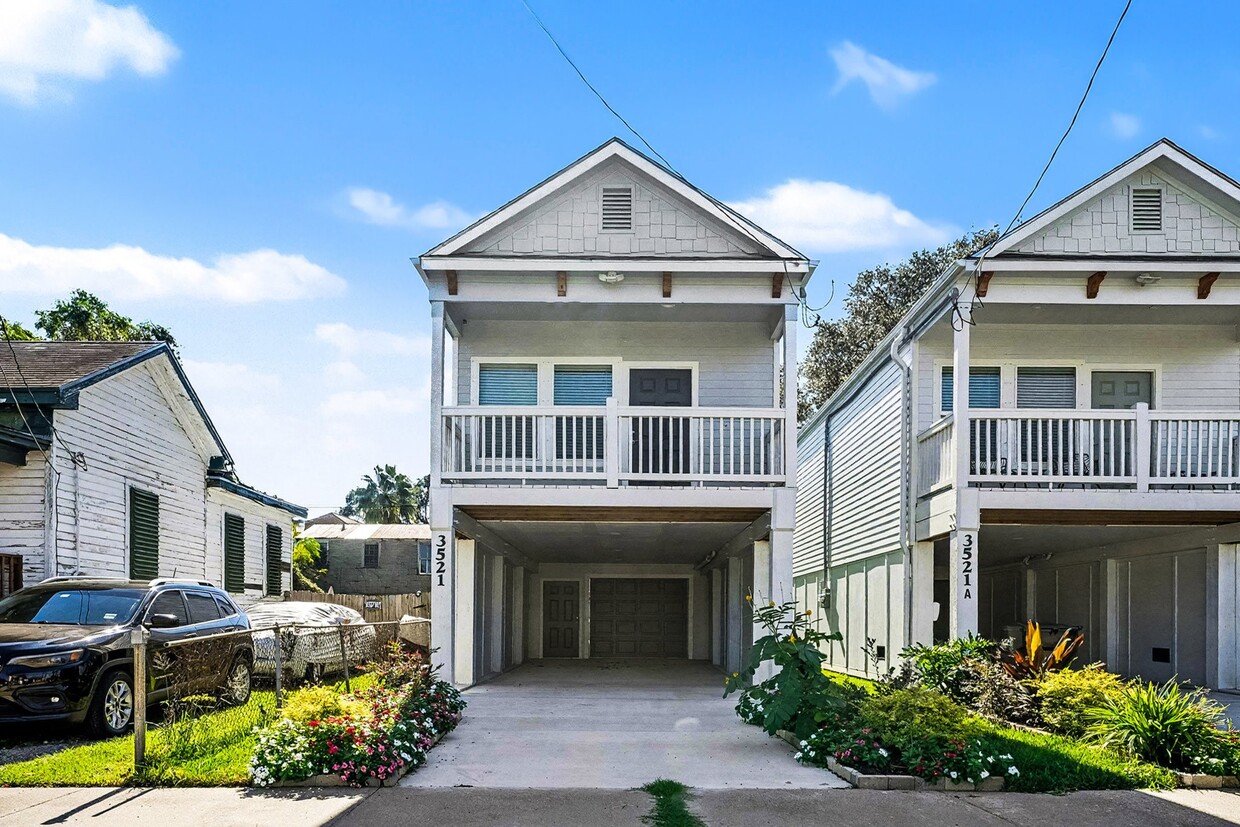 Primary Photo - 3521 Avenue N 1/2 Rear