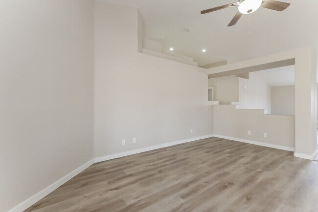 Building Photo - 125 Mint Orchard Dr