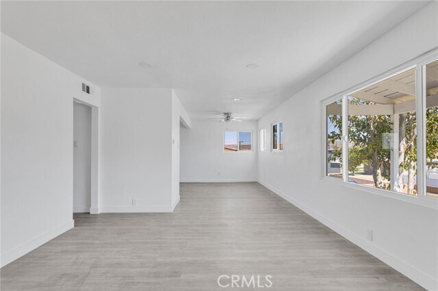 Building Photo - 520 Adele Dr