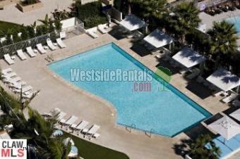 Primary Photo - 13700 Marina Pointe Dr