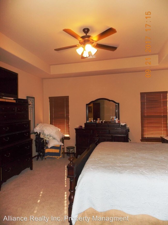 Foto del edificio - 2113 Mulberry Creek Ave