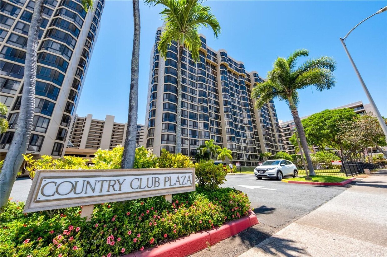 Primary Photo - Rarely available 2 bedroom, 2 bathroom uni...