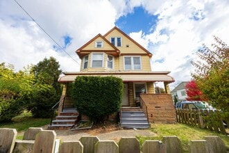 Building Photo - 2257 E 80th St