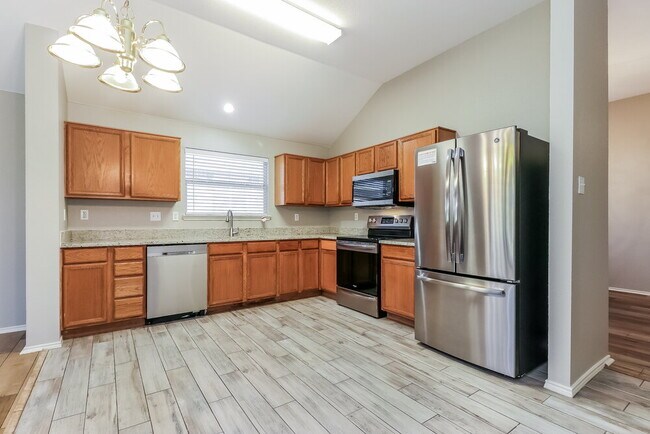 Foto del edificio - 1082 Magnolia Ln