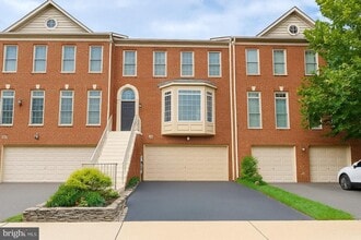 Building Photo - 13522 Mist Flower Dr