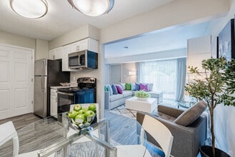 Building Photo - Woodland Creek Apartments