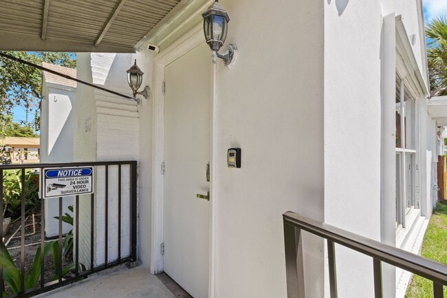 Foto del edificio - Charming 2-Bedroom Single-Family Home with...