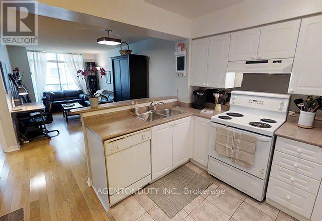 Photo du bâtiment - 109 Front St E
