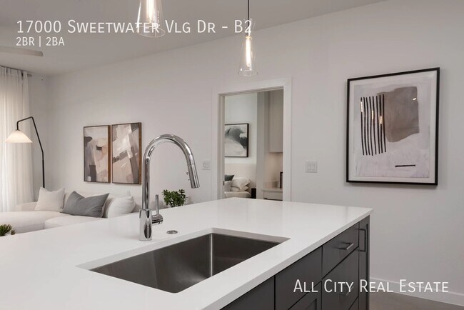 Building Photo - 17000 Sweetwater Vlg Dr