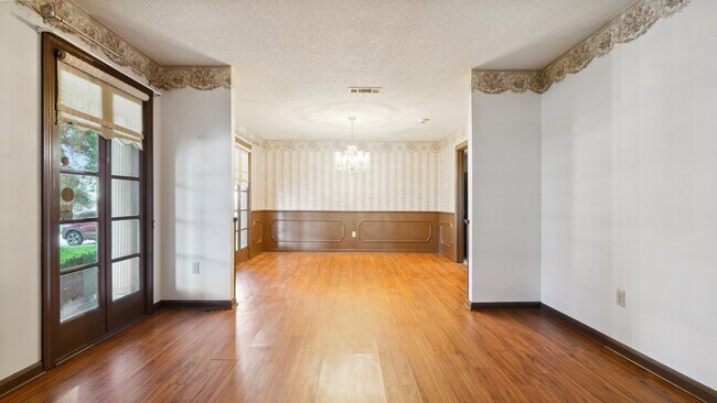Foto del edificio - 3505 Lake Arrowhead Dr