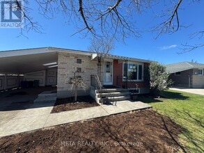 Building Photo - 1179 Trentway Vista