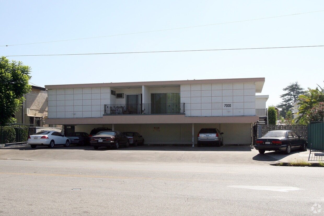 Building Photo - 7000 Fulton Ave
