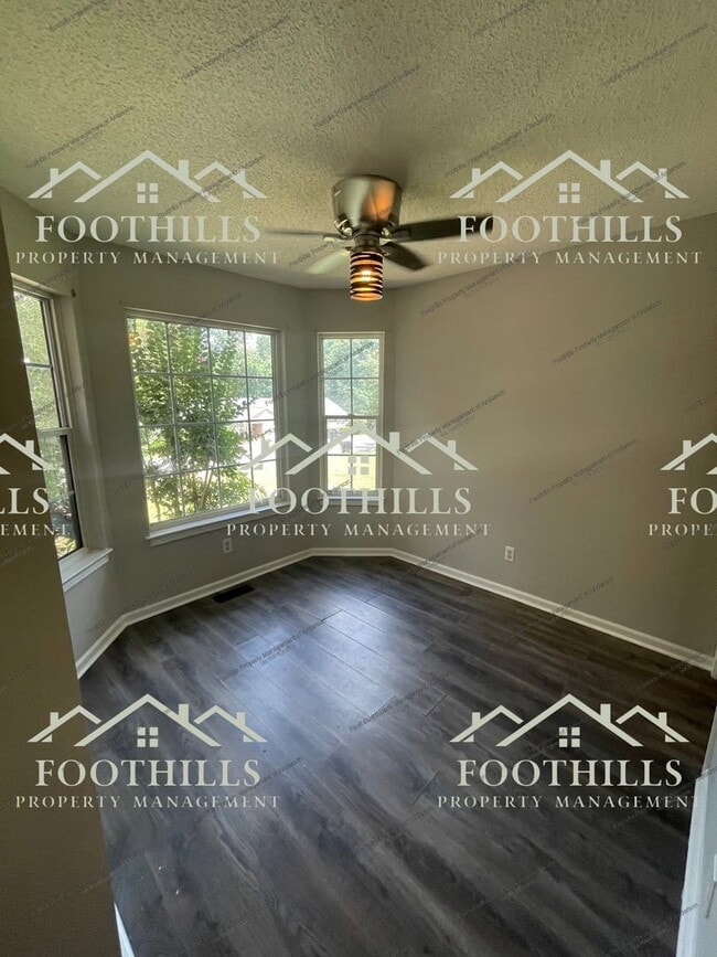 Building Photo - 129 Ashton Ln