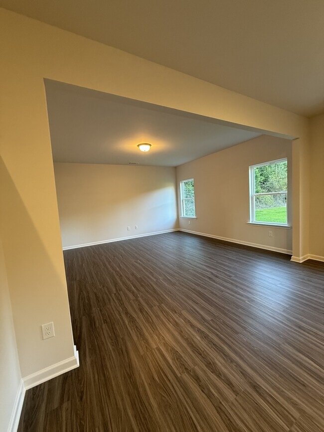 Building Photo - 303 Pintail Dr