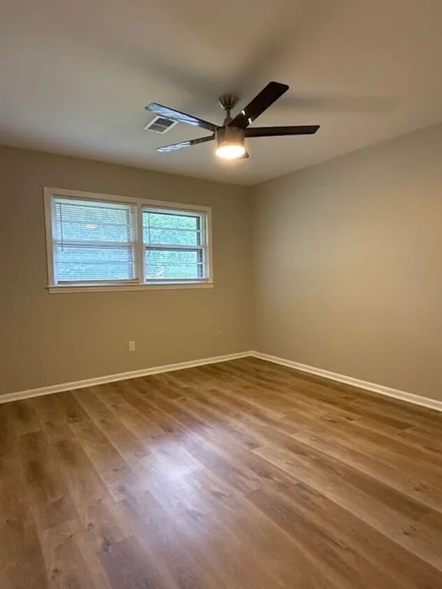 Building Photo - 1327 Watts Rd