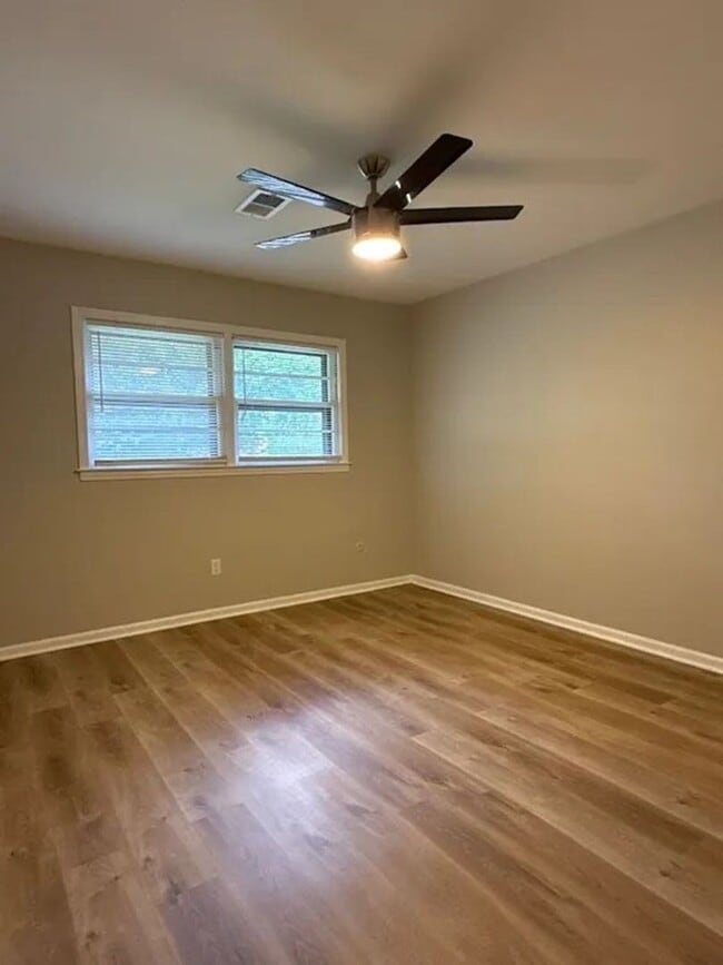 Photo - 1327 Watts Rd Apartment