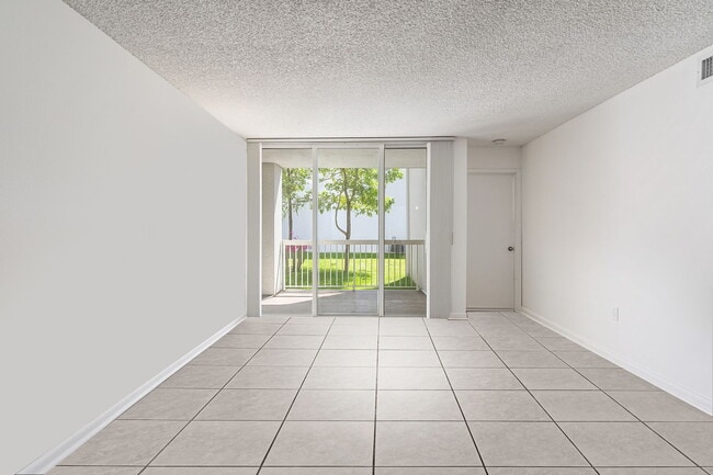 Building Photo - 9766 NW 47th Ter