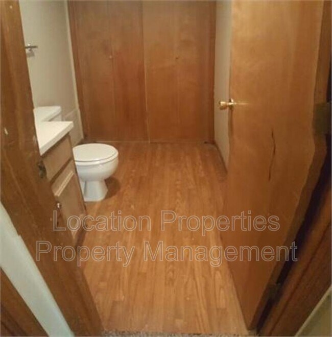 Foto del edificio - 324 Northwood Ln