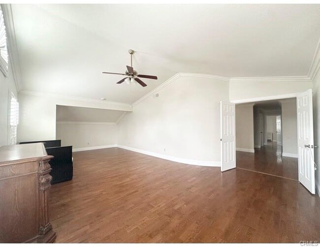 Building Photo - 19852 E Round Hill Ln