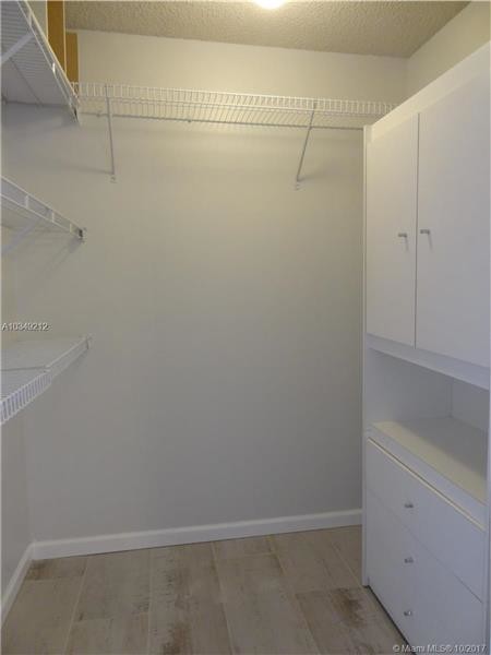 Foto del edificio - 1571 Seagrape Way