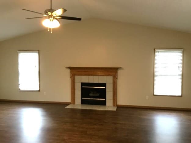 Building Photo - 6803 Brookstone Dr