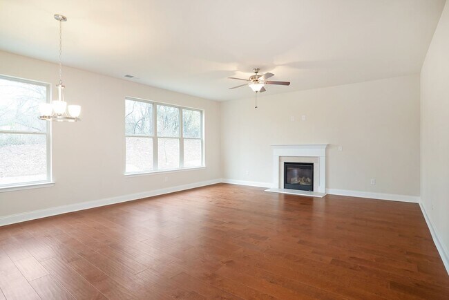 Foto del edificio - 3 Bed 2.5 Bath Townhouse in Lithonia! Fair...