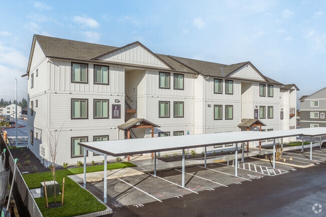 Building Photo - Cascade Place Apartment Homes