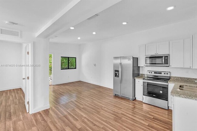 Foto del edificio - 5991 NW 14th Ave
