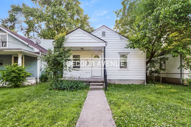 Building Photo - 3746 Kahlert Ave