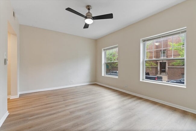Building Photo - 3145 W Lyndale St