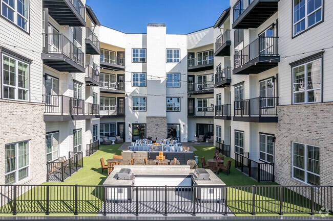 2nd Floor Terrace - Essex