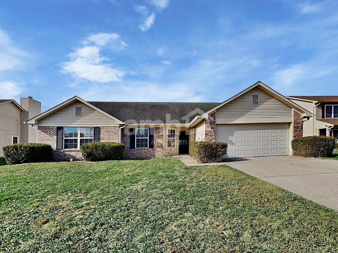 Foto principal - 6002 Candlewick Dr