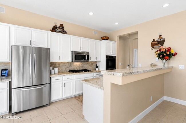 Building Photo - 2750 Shadow Dancer Trail