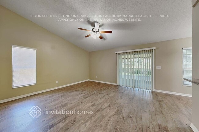 Building Photo - 14841 Margaux Dr