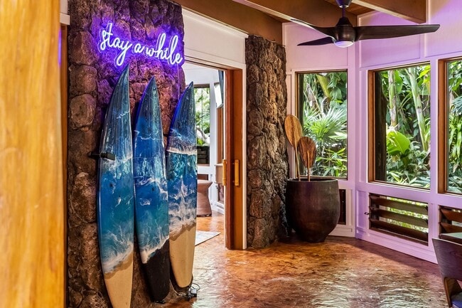 Building Photo - Unique Luxury Oahu Villa w/ AC,Private Yar...