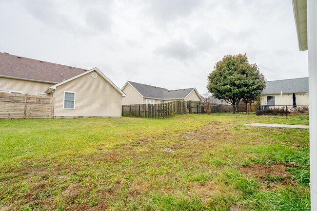 Foto del edificio - 128 Alumni Dr