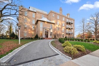 Building Photo - 414 Old Lancaster Rd